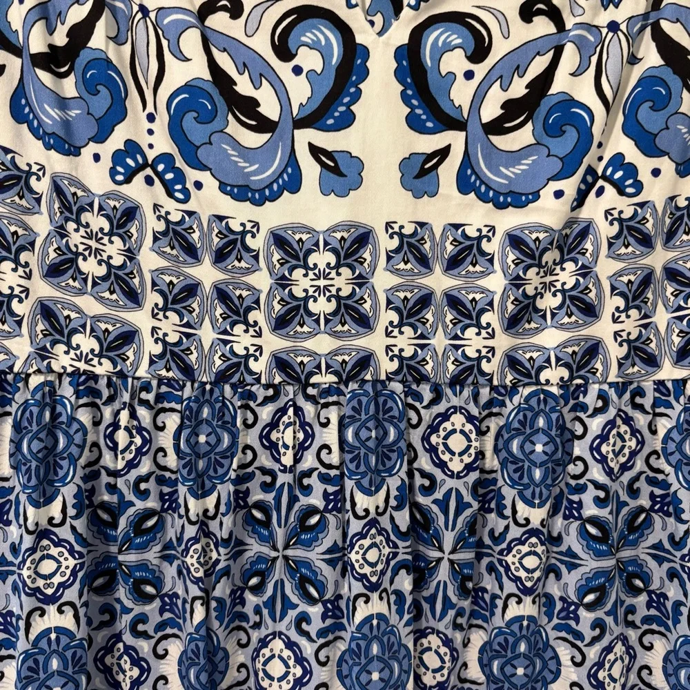 Tuckernuck Blue and White Long Sleeve Dress - Picture 6 of 8
